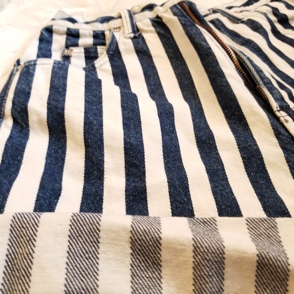 Vintage Nautical Train Stripe High Waist Short - Picture 6 of 7